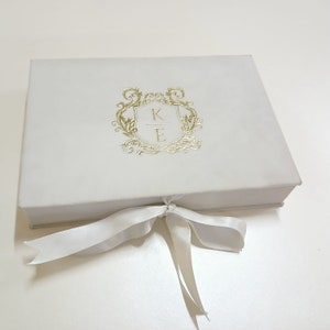 White Velvet Invitation box