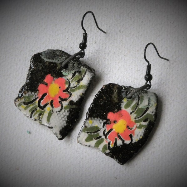 Ceramics - earrings, shards