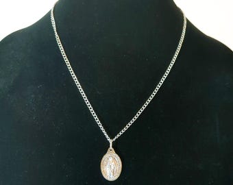 Collar católico plateado con colgante de medalla milagrosa y cadena de 21 pulgadas
