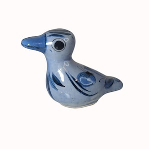 Vintage Mexican Folk Art Stoneware Ceramic Bird Figurine Hand-Painted Blue