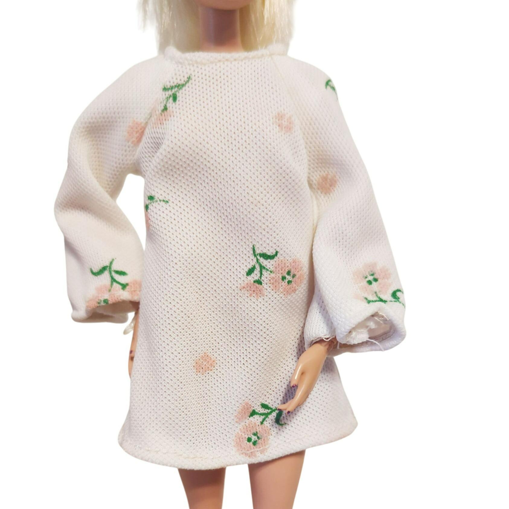 Robe En Coton Blanc Avec Manches