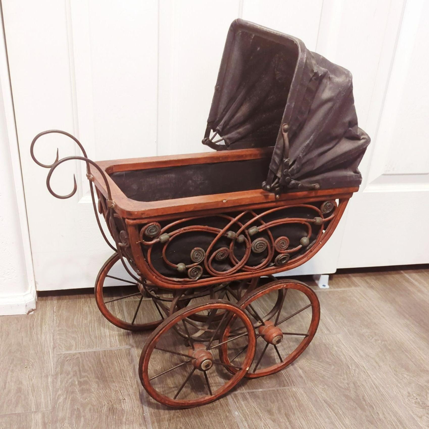 Antique victorian baby carriage - Etsy 日本