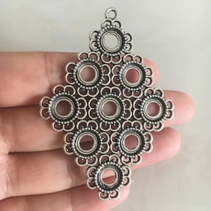 Diamond cabochon support