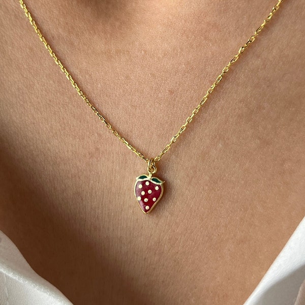 Collier Fraise • Plaqué Or 14K • Bijoux Fraise • Pendentif Fraise • Bijoux Mignons • Cadeau de Pâques • Collier Baie