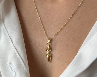 Crocodile Necklace • 14K Gold Plated • Animal Pendant • Wild Jewelry • Minimalist Pendant • Woman Jewelry • Easter Gift • Jewelry for Her