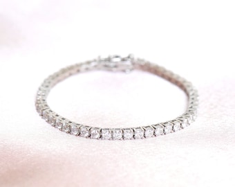 Moissanite Tennis Bracelet: 925 Sterling Silver, Rhodium Plated