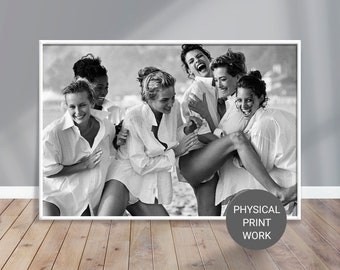 Supermodels on the beach Print I Supermodels on the beach Poster I by Peter Lindbergh, Vogue US, Los Angeles, 1988 I #Fashion