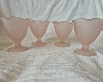 4 Vintage Indiana Glass Frosted Pink Satin Sherbet Dishes - Retro 1950s Fountainware Parfait Glass - Scalloped Edge Pedestal Dessert Bowl