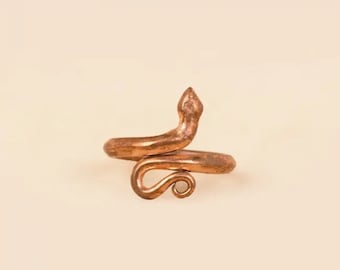 Sarpa Sutra, Consecrated Snake Ring, Copper metal (Medium Size)-Diameter - 16mm to 18mm approximately. (Large size)‐ Diameter- 18mm to 20mm