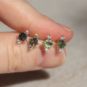 14K Gold Moss Agate moissanite Earring Threadless Push Pin Stud Dainty Cartilage Helix Conch Earring Natural stone Flat Back Earring