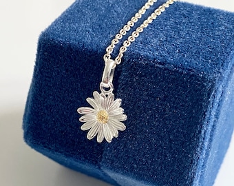 Sterling Silver Daisy Necklace, Yellow Gold Centre,  April Birth Flower, Optional Birthstone, Gift for Her, Wildflower Necklace