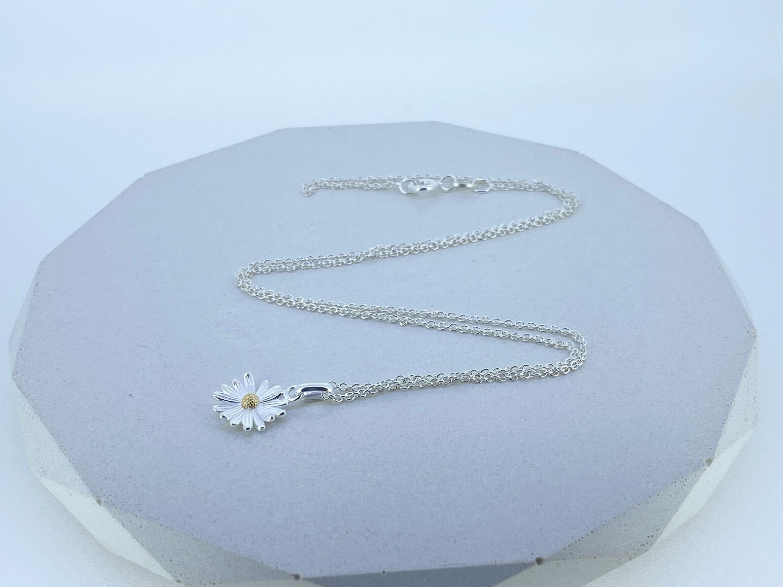 Parure Collier Et Boucles D'oreilles Marguerite – Fleurs Pressées, Léger, Hypoallergénique, Pour Occasions Spéciales - 7