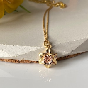 Sterling Silver Daffodil Necklace, Gold Vermeil, March Birth Flower jewellery, Mothers Day Gift, Nature Jewelry