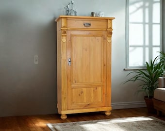 traumhaftes 1 türiges Weichholz-Vertiko von 1900, Schrank, Kommode "Antik-Lux"