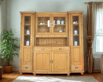 großes restauriertes Buffet, Vitrine, Bücherschrank in Weichholz "Antik-Lux"