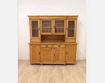 traumhaftes Jugendstil Buffet von 1900 Jhd. Weichholz Küchenbuffet