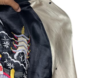 Vintage Embroidered Sukajan, Japanese Souvenir Bomber Jacket (L
