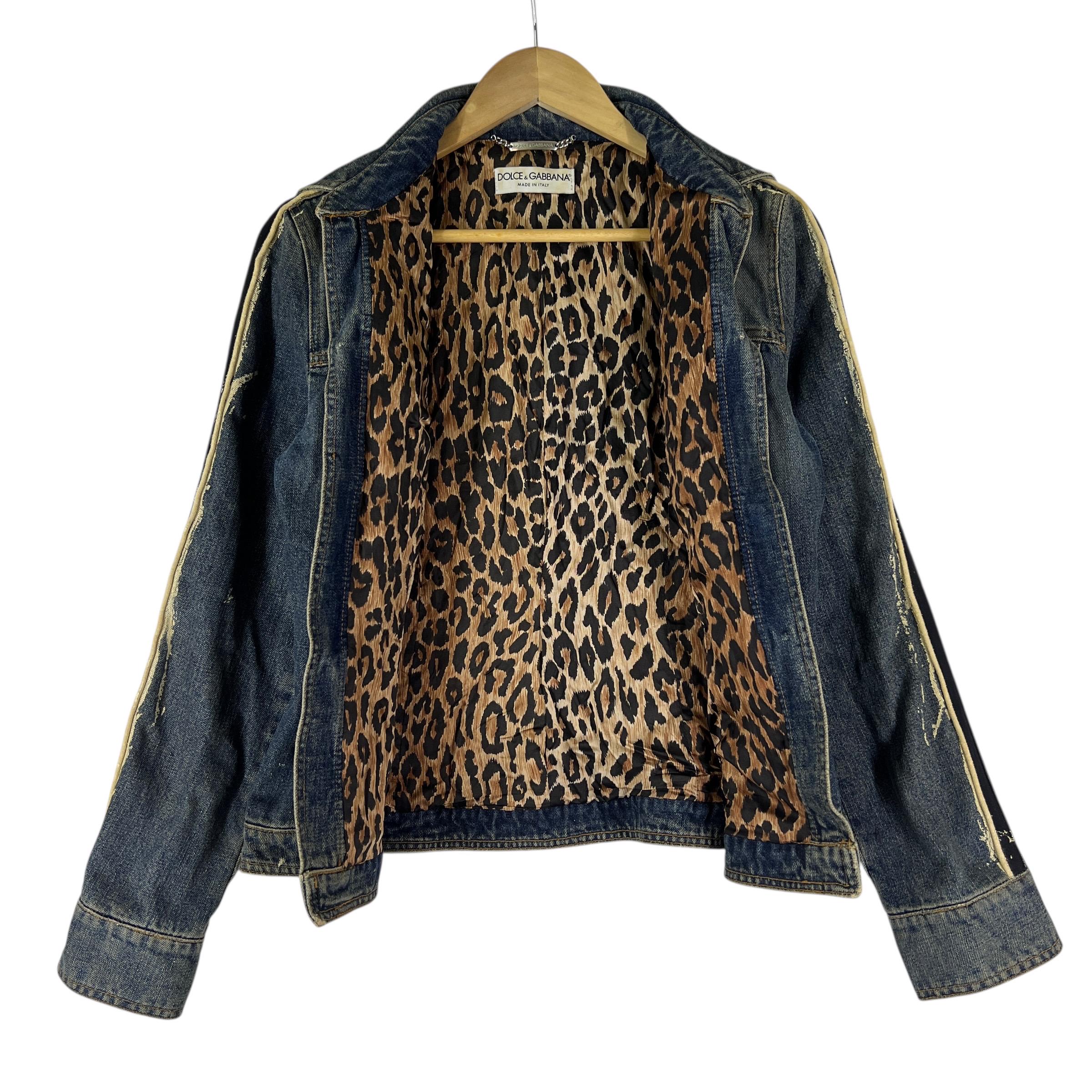 Authentic Dolce & Gabbana Denim Jacket With a Leopard Print Lining