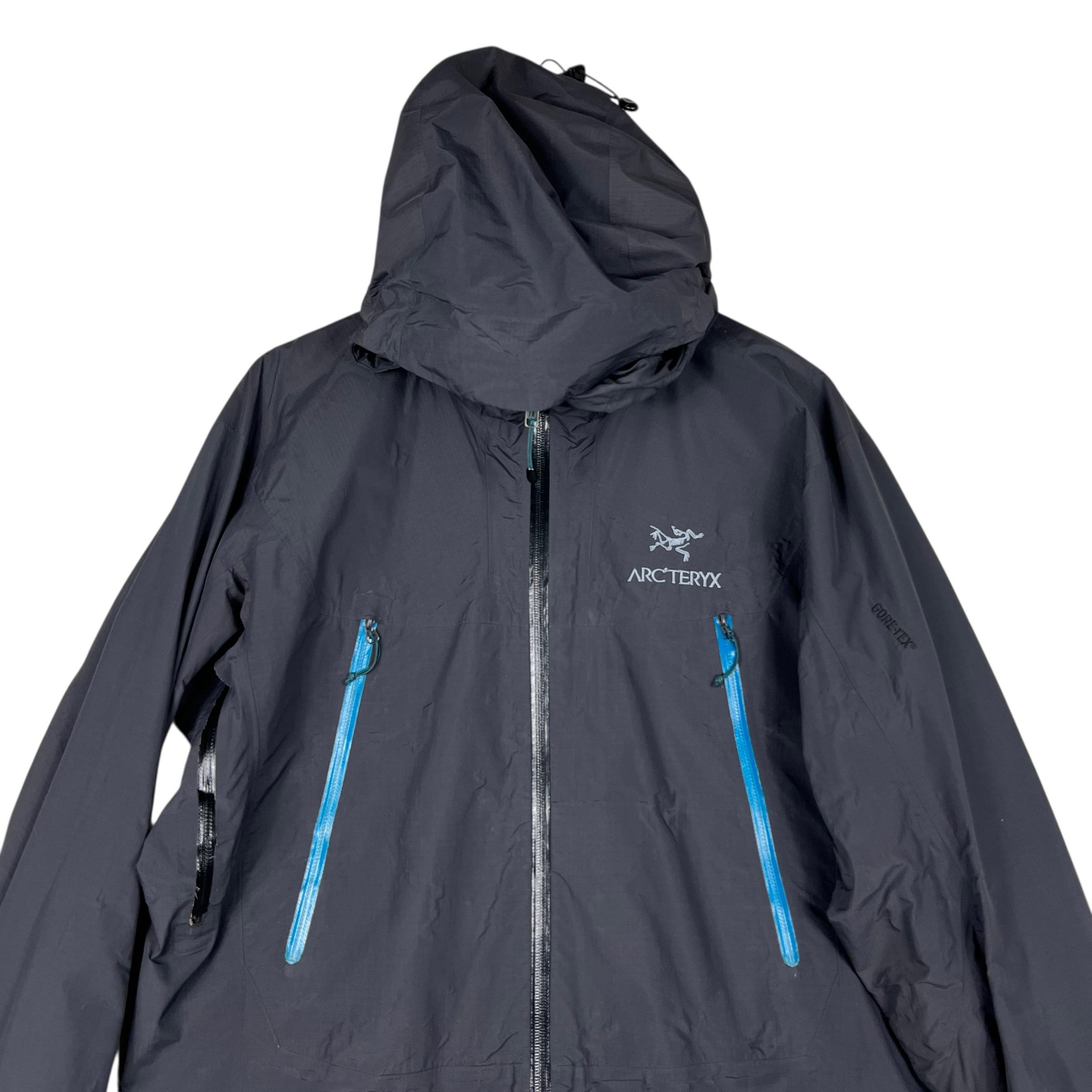 Vintage Arc'teryx Arcteryx Goretex Jacket Made in China - Size