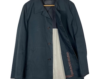 Chaqueta gabardina vintage Prada engrasada, fabricada en Italia, talla M/48