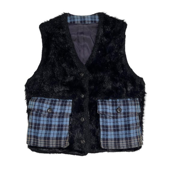 【美品】オムプリュッセ　ベスト 美品 オムプリッセ イッセイミヤケHomme plisse 定番Vネックベスト 極