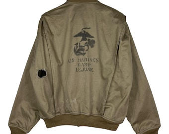 ★１９５０年代＊アメリカ軍＊海軍/海兵隊/沿岸警備隊＊エアクルーウィング章/実物 ヴィンテージ軍事年鑑、第2海兵航空団および海兵隊航空基地東部地域