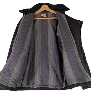 Chaqueta bomber de policía vintage de Gianni Versace de los años 70, fabricada en Italia, talla 46. imagen 6