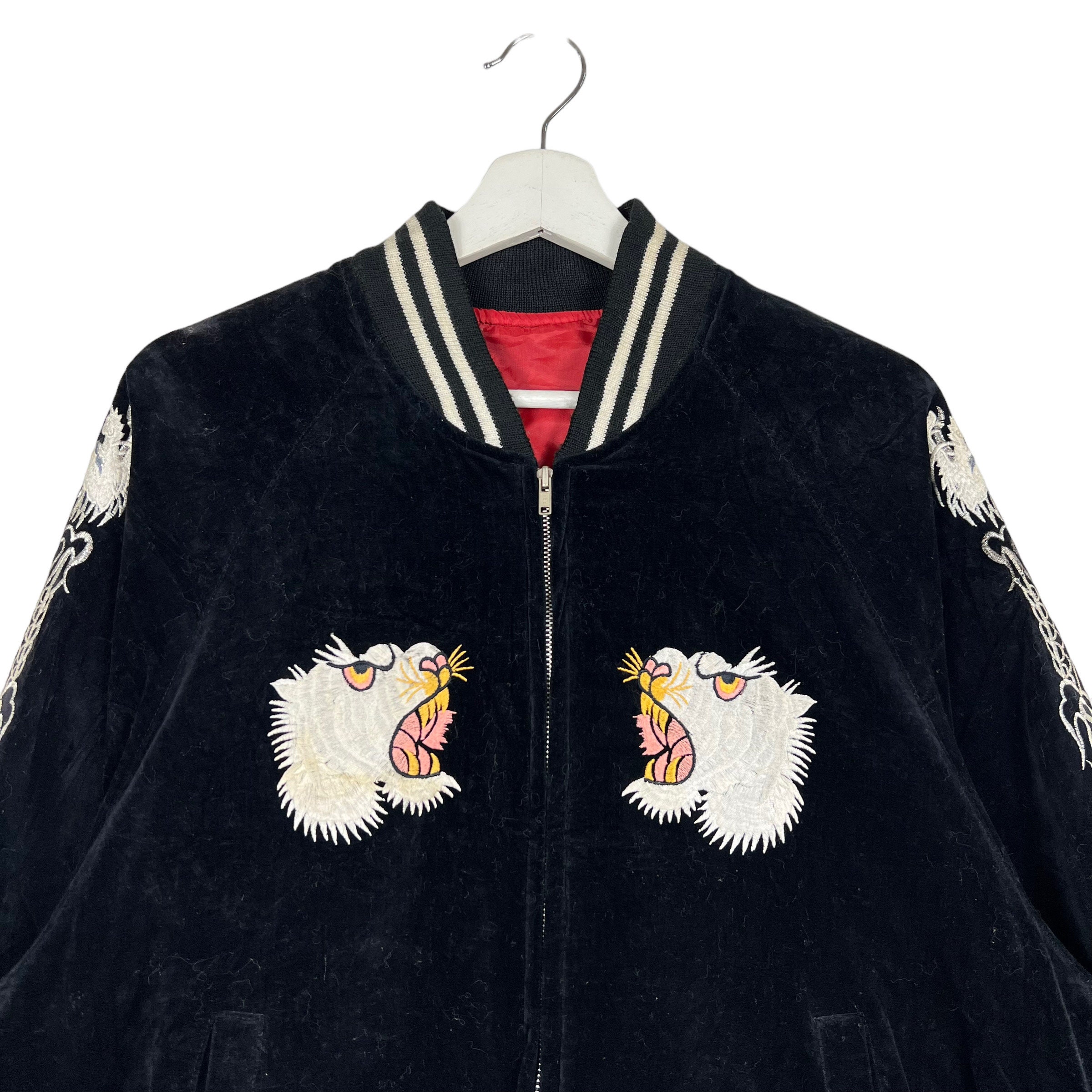 Vintage 1960s Sukajan Dragon Embroidery Velvet Souviner Bomber