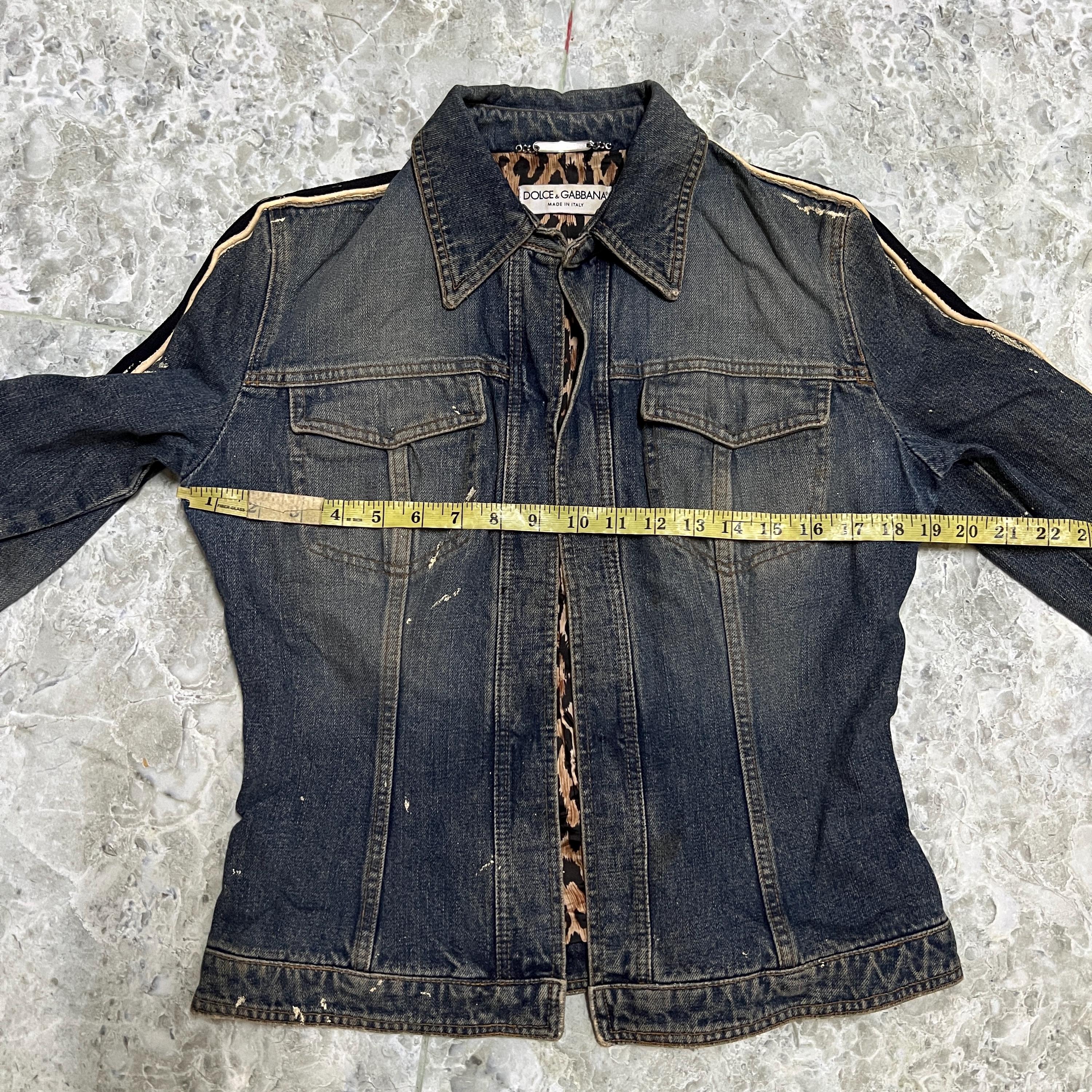 Authentic Dolce & Gabbana Denim Jacket With a Leopard Print Lining
