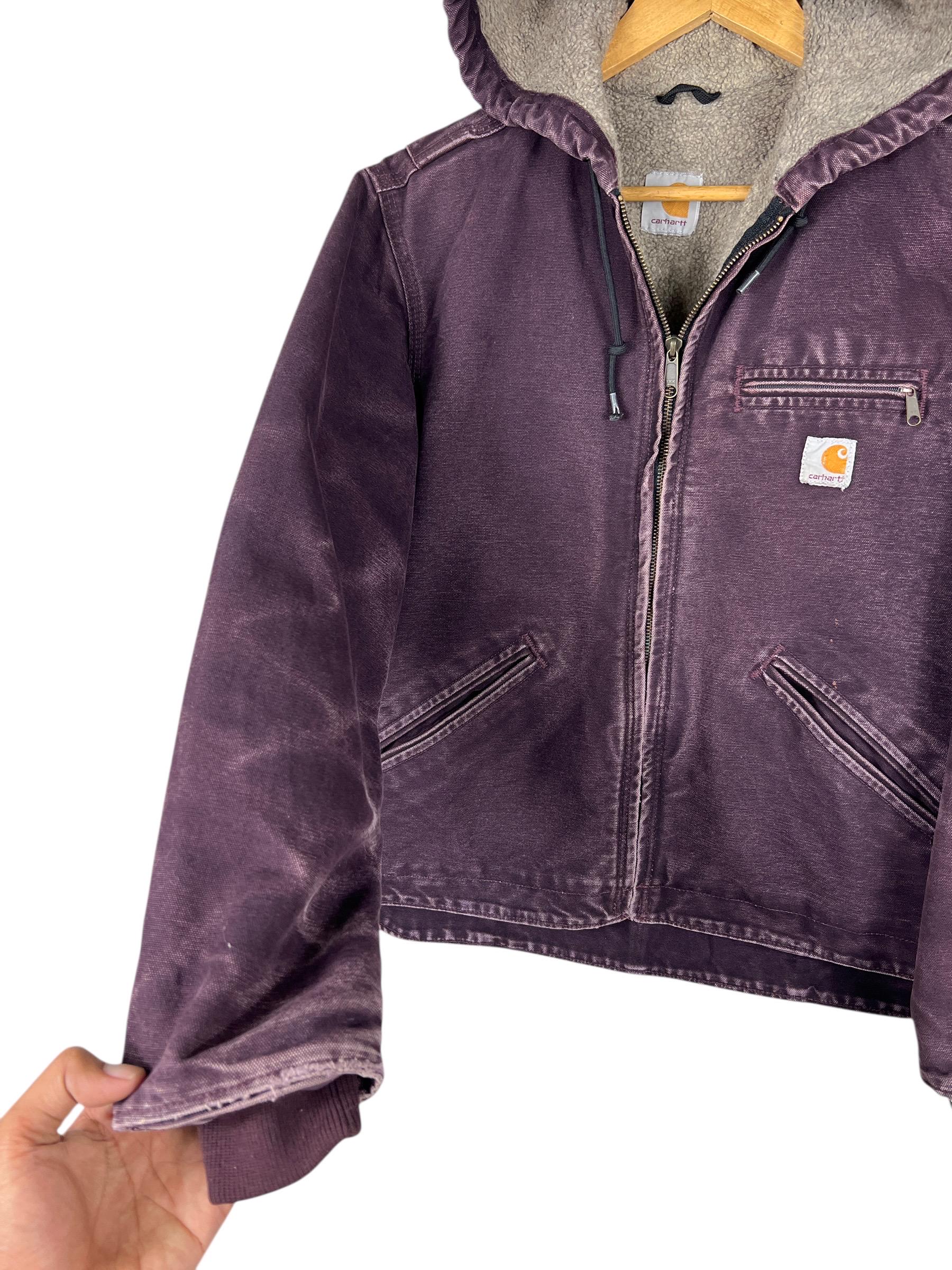 Vintage Carhartt Sherpa Lined Sandstone Sierra Crop Jacket in a