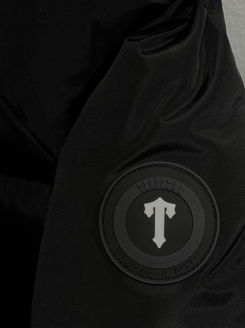 Trapstar Irongate ARCH PUFFER AW23 BLACK jacket Fast shipping image 7