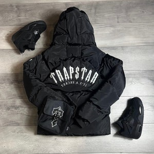 Trapstar Irongate ARCH PUFFER AW23 BLACK jacket Fast shipping image 1