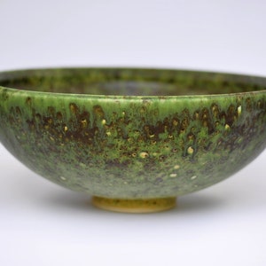Bathroom Vessel Sink Lavabo - Crocodile