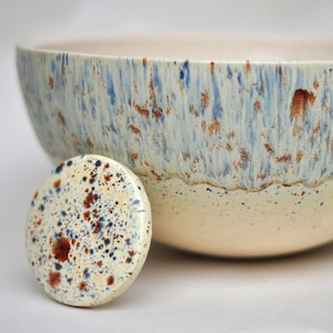 Small but capacious matt countertop washbasin - 30 cm Birds Egg