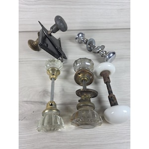 Lot de 5 poignées de porte vintage en verre et porcelaine, à mortaise, quincaillerie de récupération architecturale 227,6