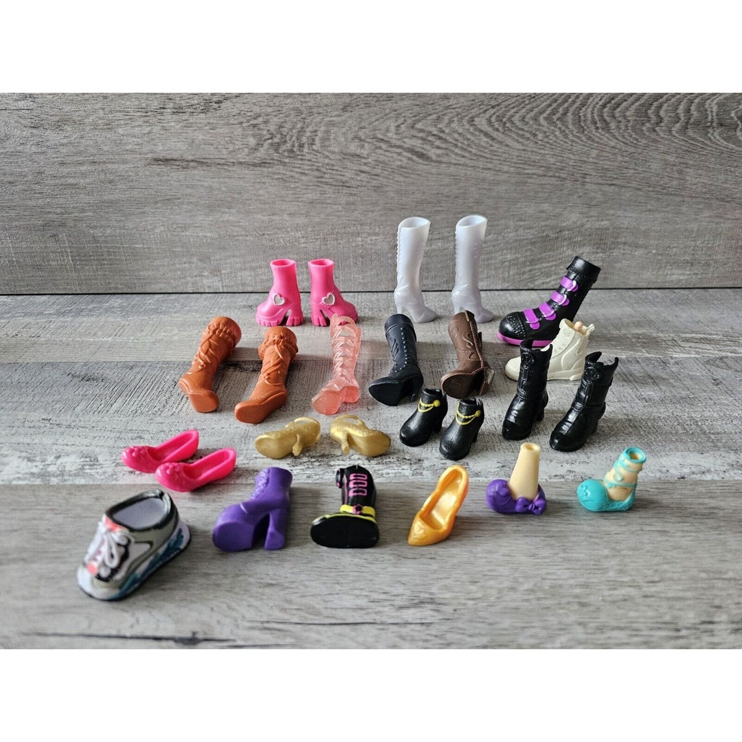Large Shoe Lot Barbie and Other Fashion Dolls Includes Unmatched Items -  Etsy