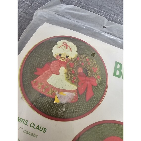Vintage Bernat Artist's Original Mr. and Mme Claus (2) Kits