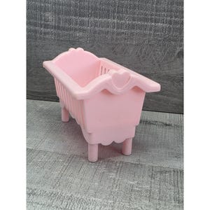 Vtg 1990 PLAYSKOOL Casa de bonecas vitoriana Berço para família amorosa Rosa G36a