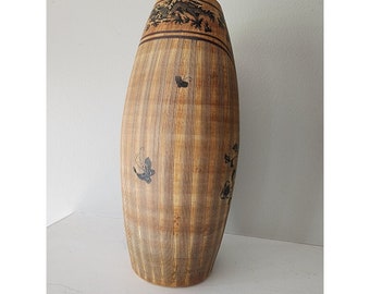 職人技の中国製花瓶 13インチ 手彫り 景徳鎮陶器 アイレット付き 希少