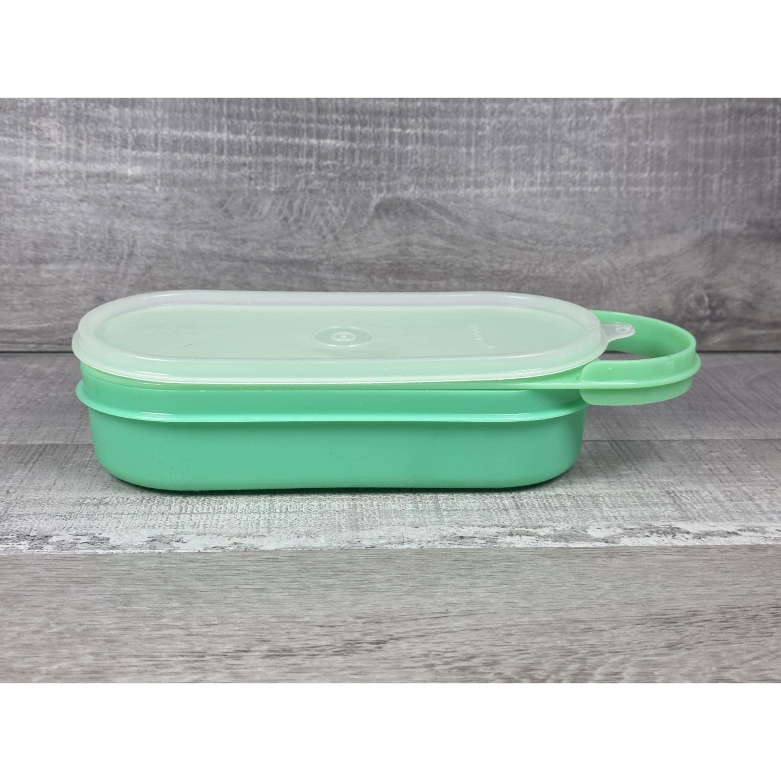 Tupperware 1375 - Etsy 日本