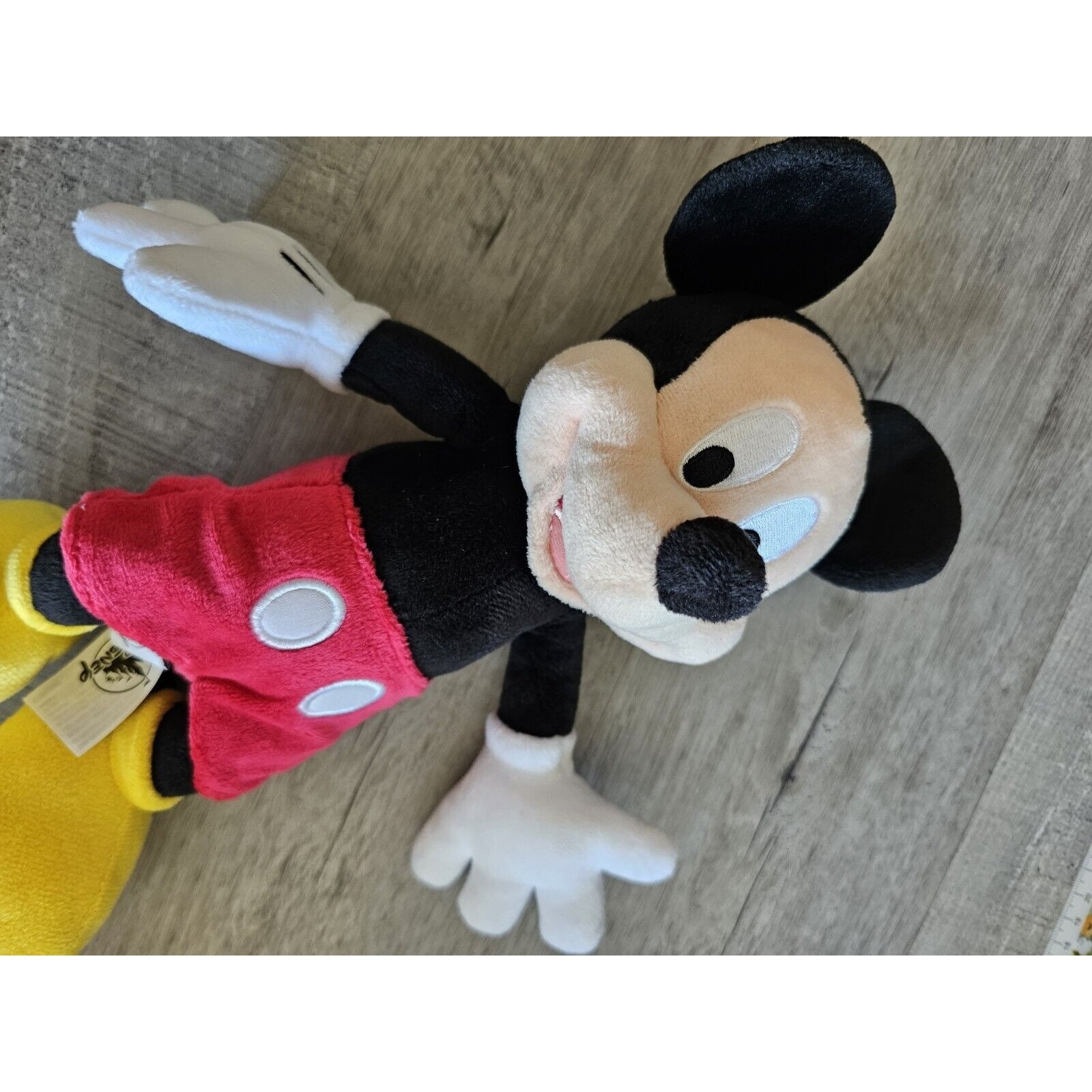 ミッキーマウス ぬいぐるみ レッド ディズニーパークス 正規品