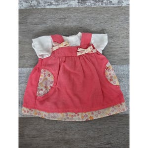 Nenuco My Real Baby Deluxe Puppenkleid – Blau – Passend Für 42 Cm Puppen – Set Mit Stiefeletten & Teddy-Latzhose