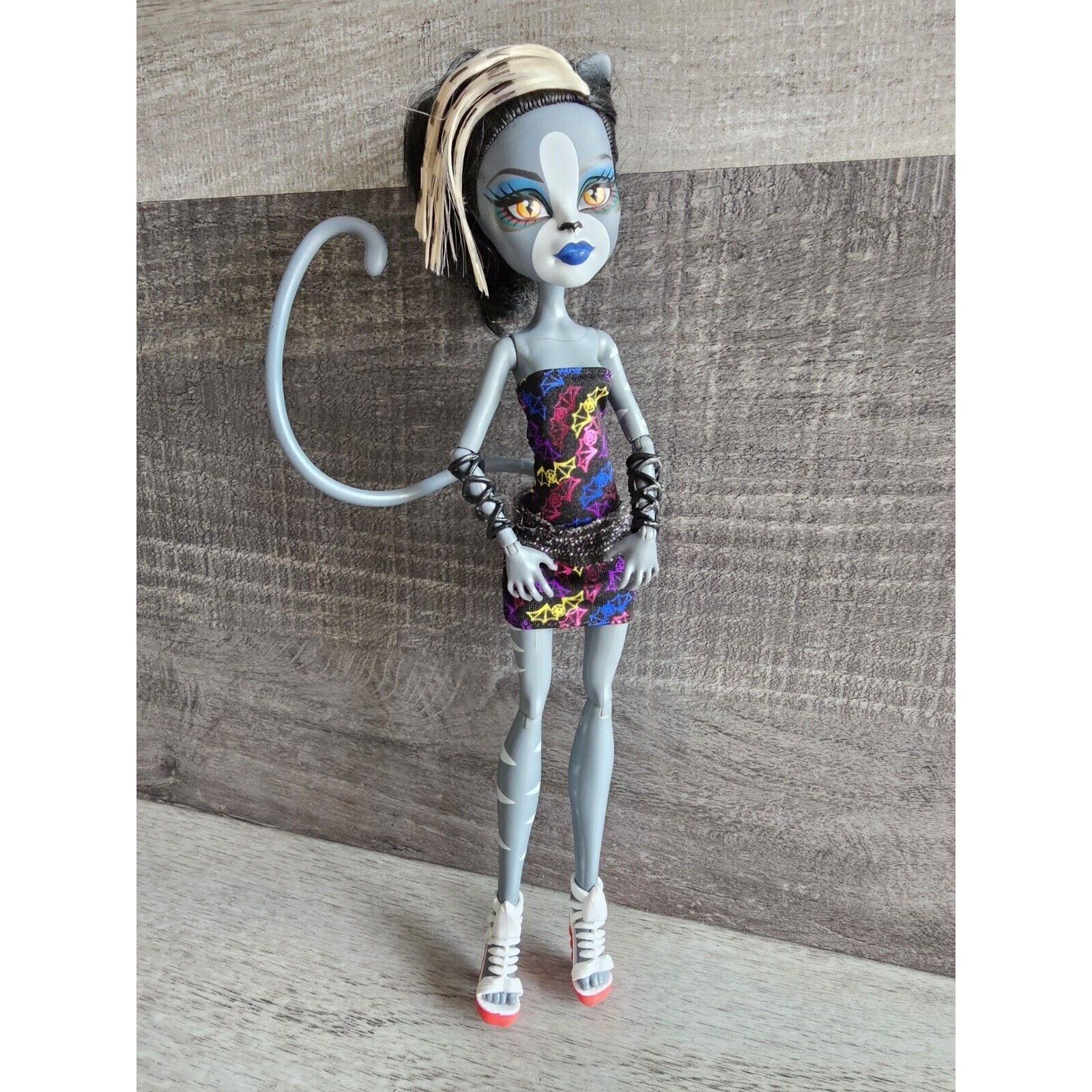 il_fullxfull.5976805368_3rqw.jpg
