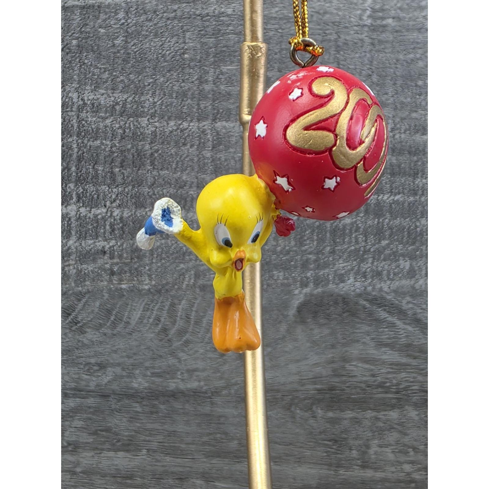 トゥイーティーキーホルダー - Etsy 日本