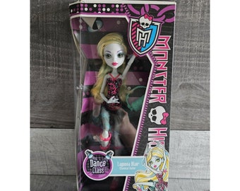 2012 Mattel Monster High Dance Class Lagoona Blue #Y0434 - NRFB