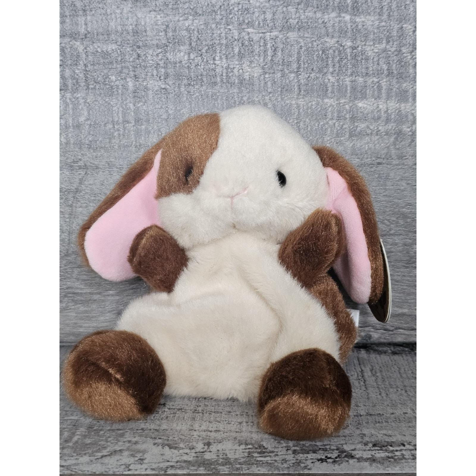 Buy Aurora Palm Pals Clover Bunny at | Free Shipping $35+ in Canada