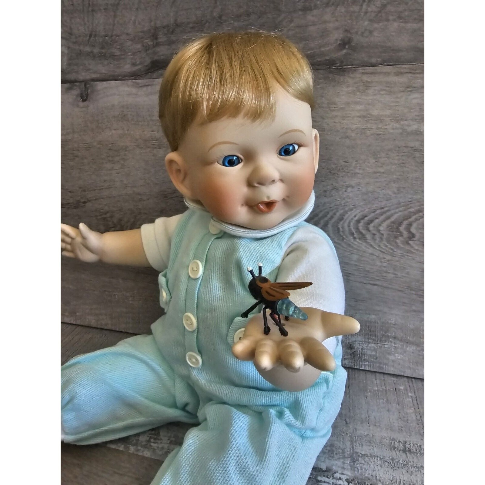 Ashton Drake Galleries Porcelain Baby Doll Andrew With Light up