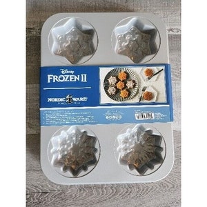 30003 Nordic Ware Frozen ll - Molde para pan y mini pasteles Snow Day, nuevo