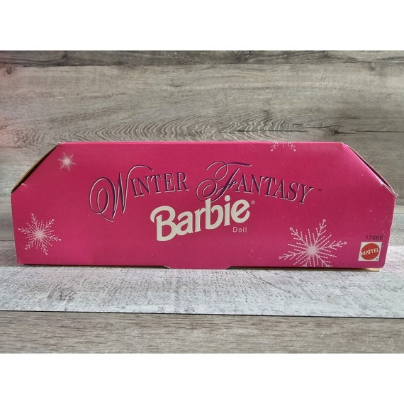Vintage Winter Fantasy Special Edition Brunette Barbie Doll 1996