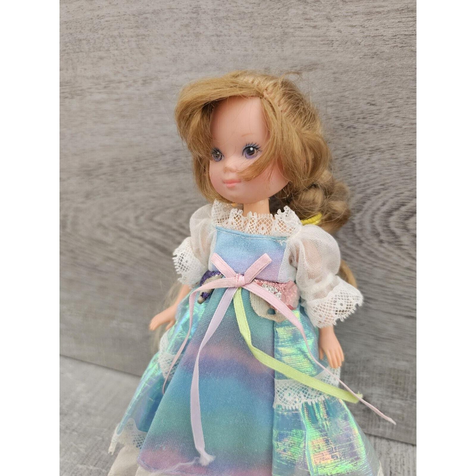 Lady Lovely Locks MAIDEN FAIRHAIR Doll With 1 PIXIETAIL Mattel